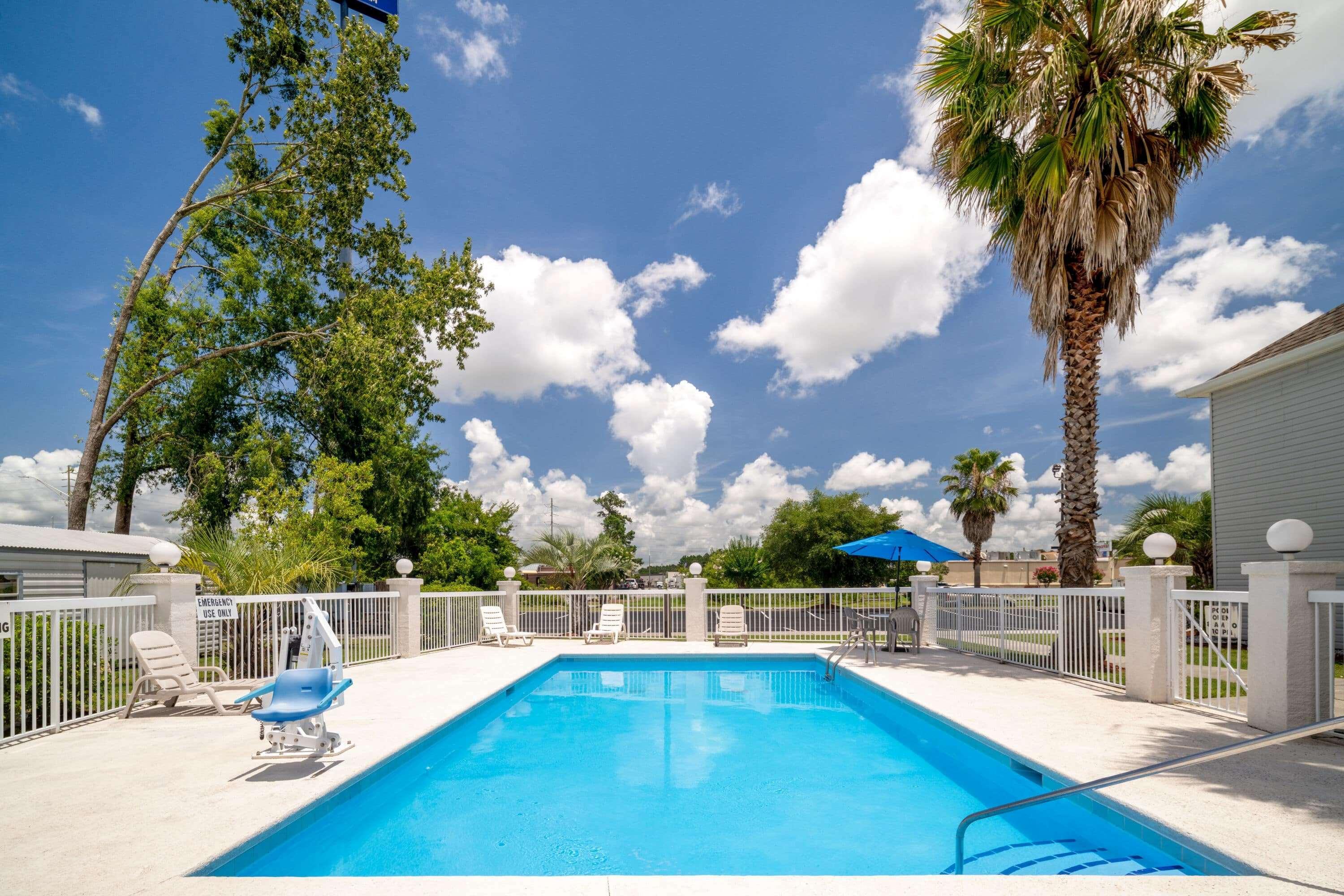 Microtel Inn & Suites By Wyndham Savannah/Pooler Buitenkant foto