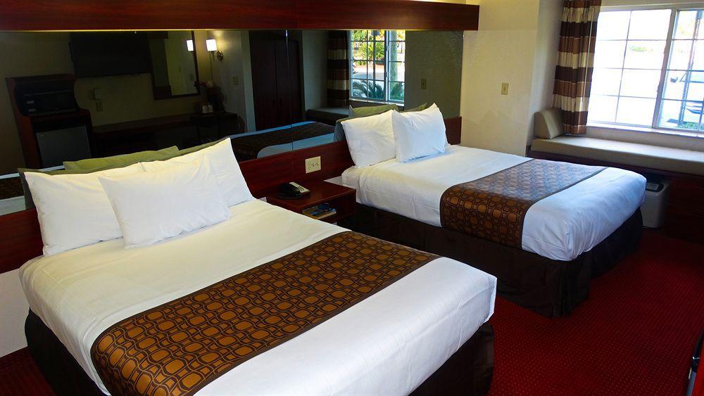 Microtel Inn & Suites By Wyndham Savannah/Pooler Buitenkant foto