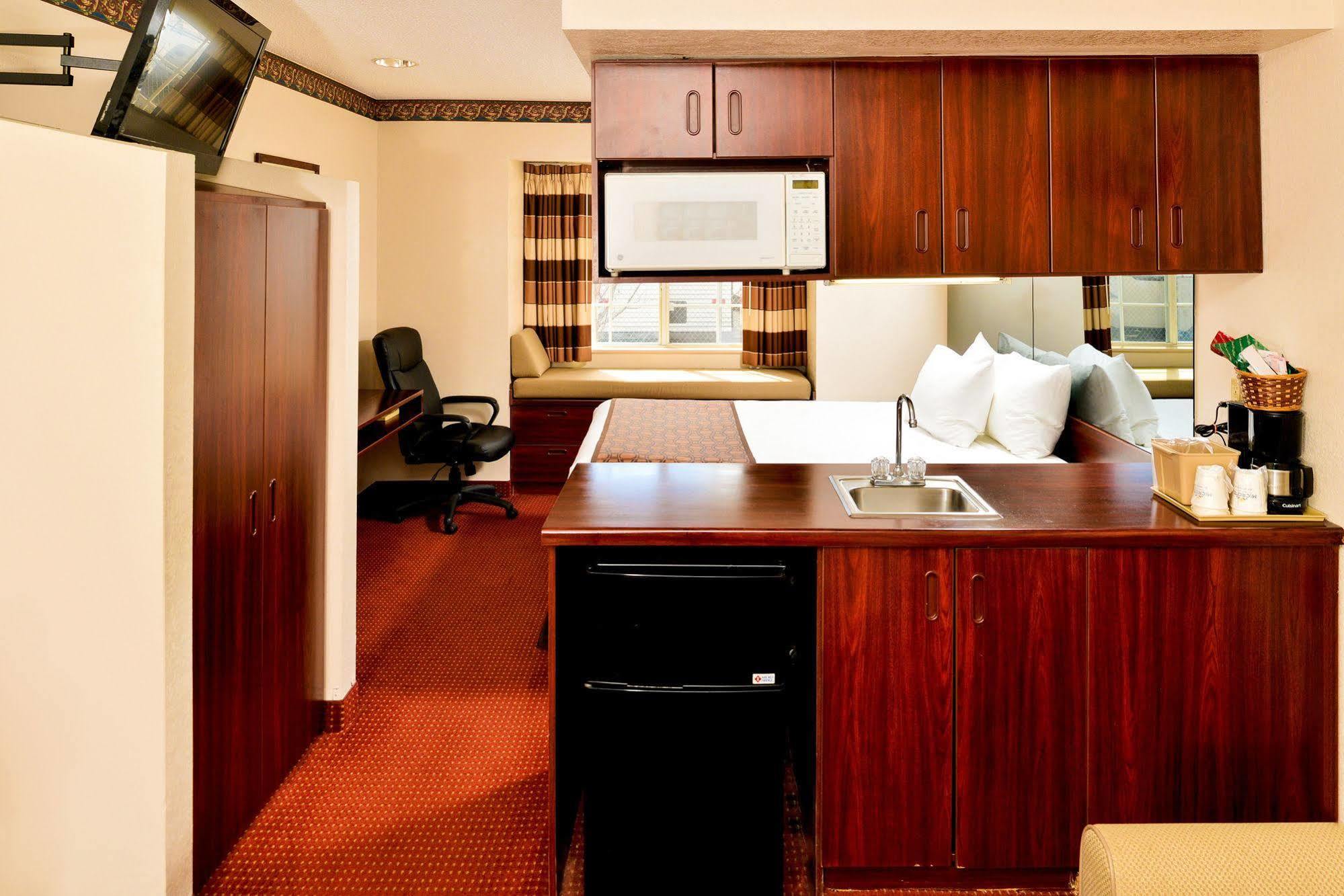 Microtel Inn & Suites By Wyndham Savannah/Pooler Buitenkant foto